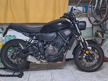 Yamaha xsr 700