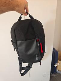 Borsa zaino a tracolla monospalla TOMTOC