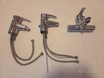 Set rubinetti bagno Grohe con miscelatore.