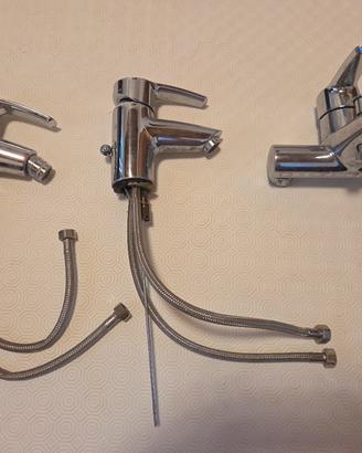Set rubinetti bagno Grohe con miscelatore.