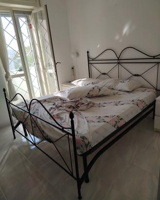 Struttura letto ferro battuto 