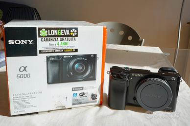 Sony Alpha 6000 corpo