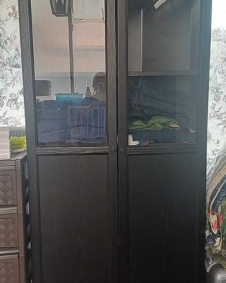vetrina ikea