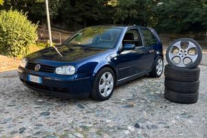 GOLF 4 130 cv 1.9 Tdi