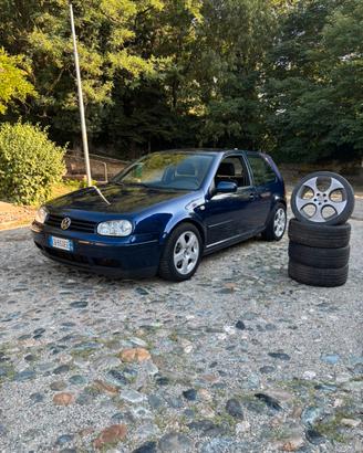 GOLF 4 130 cv 1.9 Tdi