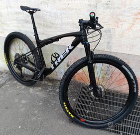 Trek Supercaliber Shimano XTR Ruote carbonio 