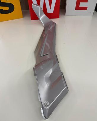 Fascione destro Yamaha XMax