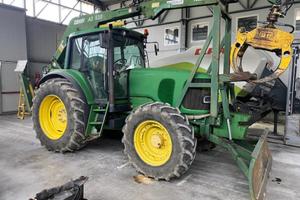JOHN DEERE 6520 CON CARIC.TELESC.COMAF AS530 E P