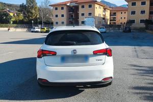 Fiat Tipo 1.6 da 120 CV, immatricolata 12/20