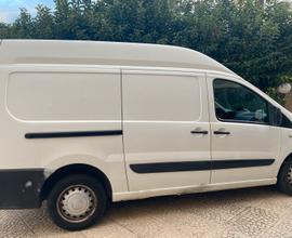 Fiat Scudo 2.0 MJT "PASSO LUNGO TETTO ALTO MAXI"