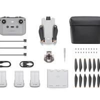 DJI Mini 3 Fly More Combo nuovo con para eliche