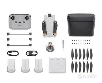 DJI Mini 3 Fly More Combo nuovo con para eliche