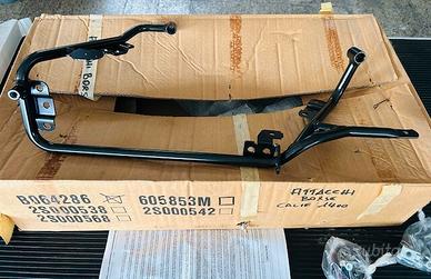KIT ATTACCHI BORSE / VALIGE MOTO GUZZI CALIFORNIA 