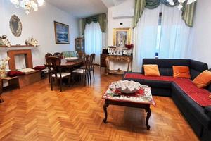 Ampio quadrivano senza spese condominiali