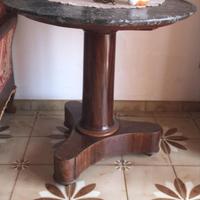 TAVOLO D'ANTIQUARIATO