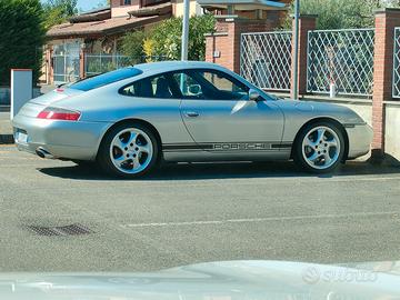 Porsche 911 (996) - 2000