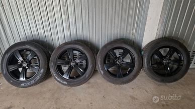 CERCHI IN LEGA RANGE ROVER VELAR CON GOMME INVERNA