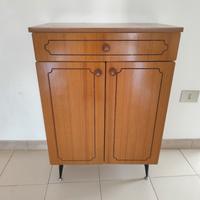 Mobile in legno 