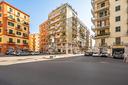 3-vani-mq-76-via-la-farina-piazza-croci
