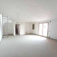 Appartamento duplex con ascensore Rif. ZA835