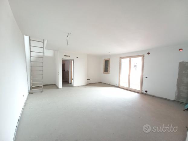 Appartamento duplex con ascensore Rif. ZA835