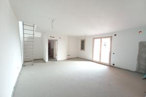 Appartamento duplex con ascensore Rif. ZA835