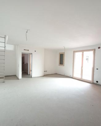 Appartamento duplex con ascensore Rif. ZA835