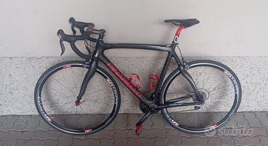 Bicicletta da corsa Pinarello Paris Carbon