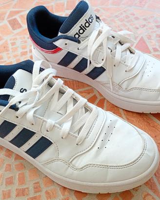Scarpe ADIDAS HOOPS 3.0  Misura  41 1/3