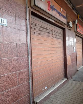 Locale commerciale in via s. Domenico
