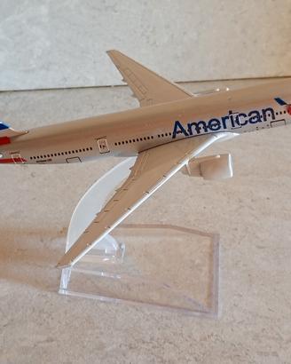 modellino aerio americano American 