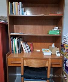Libreria con scrivania