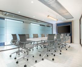 Ufficio open space per 10 persone a Milano Tortona