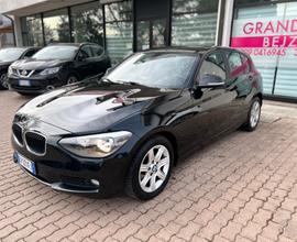 Bmw 118 118d 5p. Unique