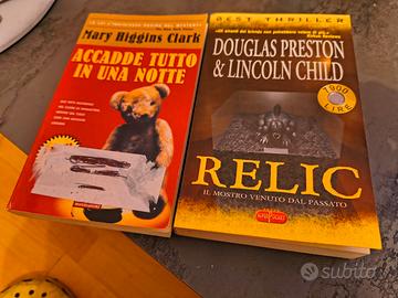 accadde tutto in una notte relic