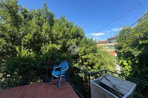 PORZIONE DI BIFAMILIARE A MONTECATINI-TERME