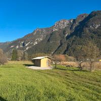 Baita indipendente 1600mq di prato - Lago d'Idro