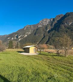 Baita indipendente 1600mq di prato - Lago d'Idro