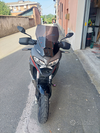 Honda Crossrunner 800