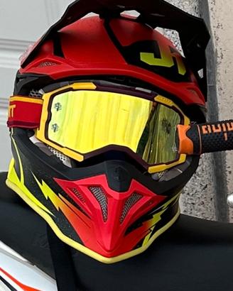 Casco just1 con occhiali scott