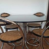 tavolo GIOTTO STOPPINO e 4 sedie