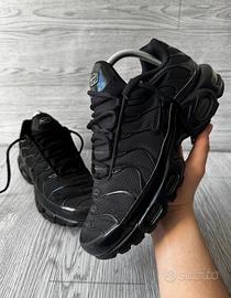 Nike Air Max Plus Triple Black EU 41