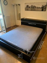 Letto matrimoniale completo di rete e materasso