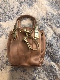 Secchiellino in raso Cesare Paciotti