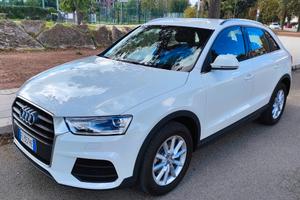 Audi Q3 2.0TDI solo 20.000 Km. come NUOVA 
