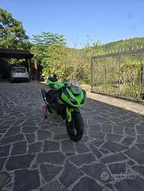 Kawasaki ninja ZX6R