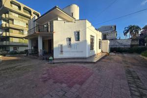 Villa di 10 locali a Siracusa