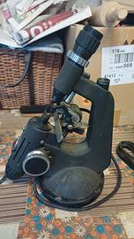 Microscopio vintage 