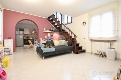 CASA DI CORTE A CASTELBELFORTE