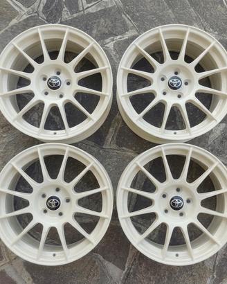 4 CERCHI TOYOTA YARIS GR DA 18 8X18 ET 35 